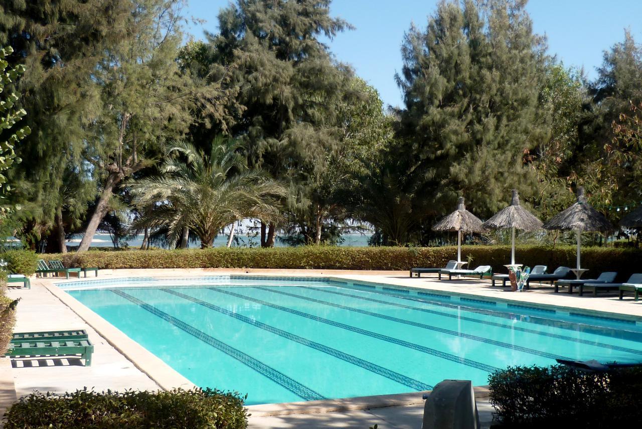Diamarek Hotel Sur La Plage Saint-Louis Ngoại thất bức ảnh