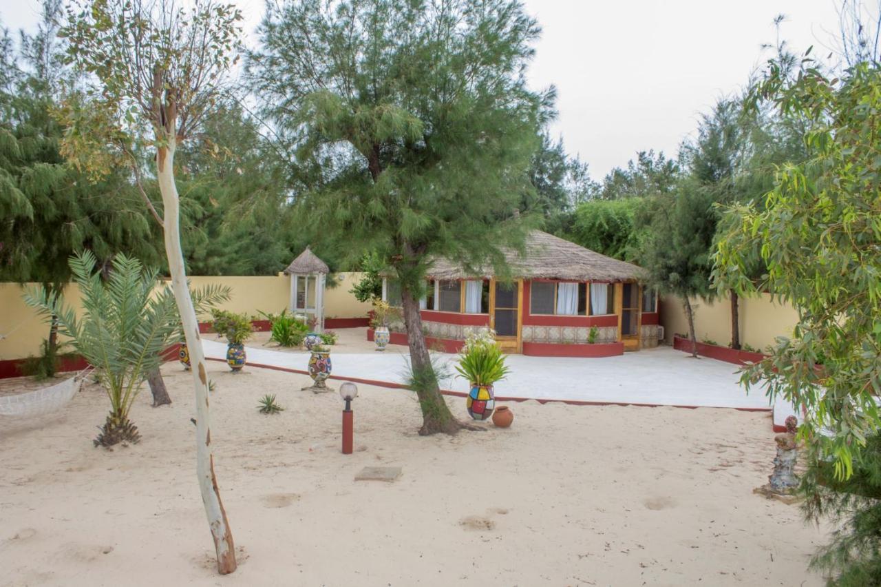 Diamarek Hotel Sur La Plage Saint-Louis Ngoại thất bức ảnh