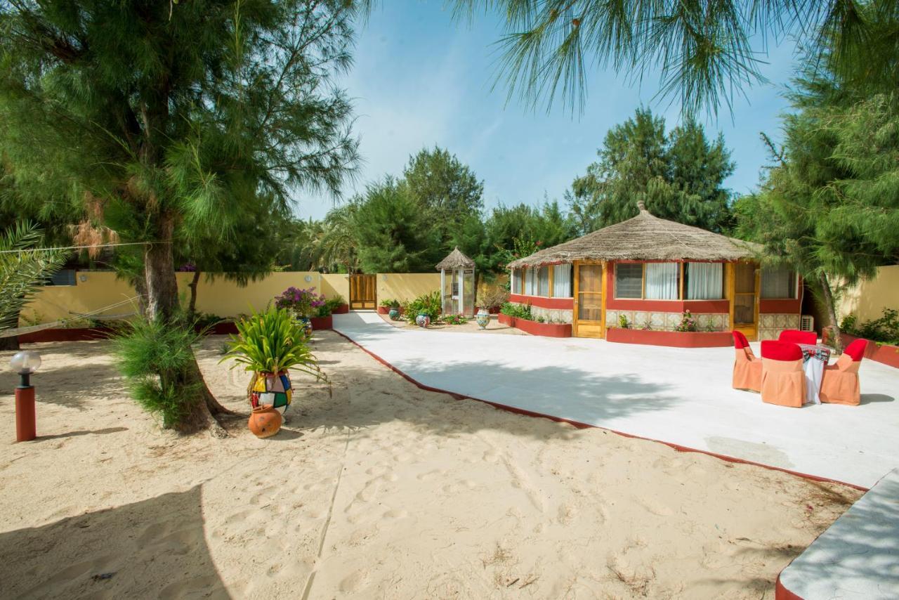 Diamarek Hotel Sur La Plage Saint-Louis Ngoại thất bức ảnh