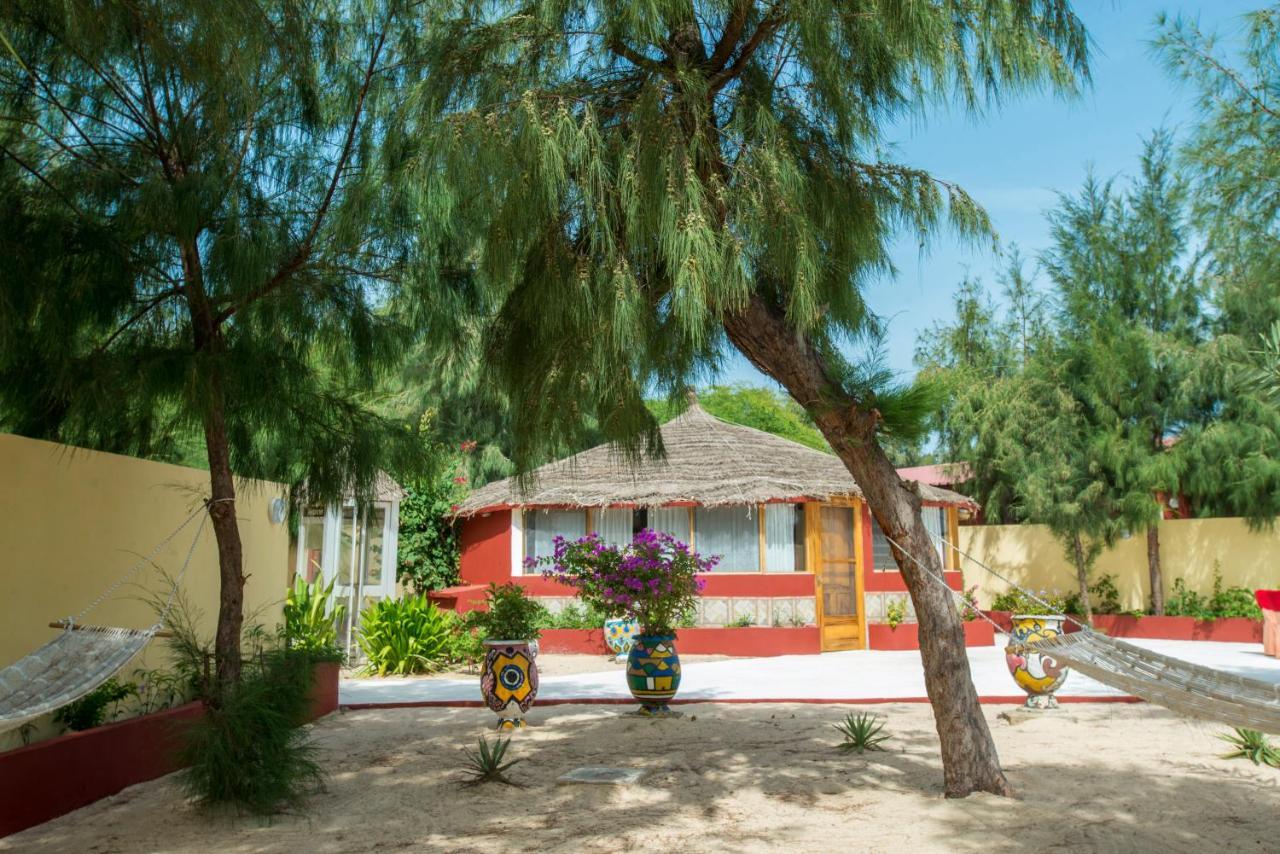 Diamarek Hotel Sur La Plage Saint-Louis Ngoại thất bức ảnh